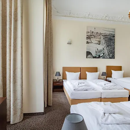 Hotel Upper Kurfürstendamm 3*