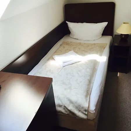 Upper Kurfuerstendamm 3* Berlin