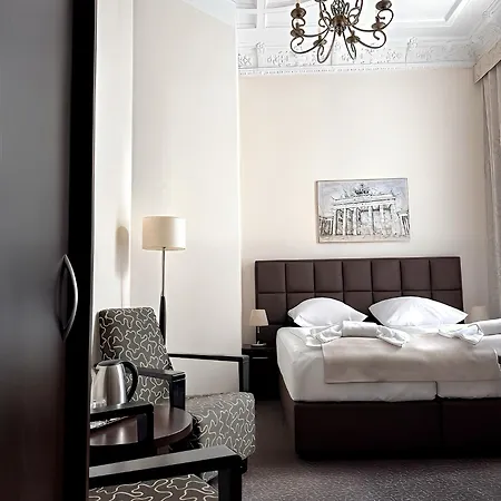 Upper Kurfürstendamm Hotel 3*
