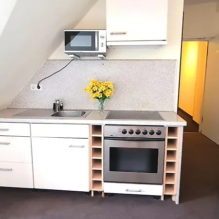 Upper Kurfuerstendamm