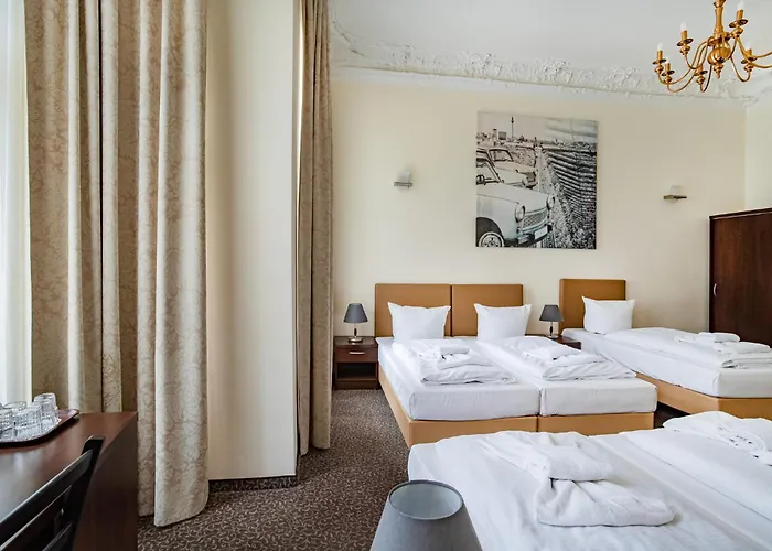 Hotel Upper Kurfuerstendamm 3*