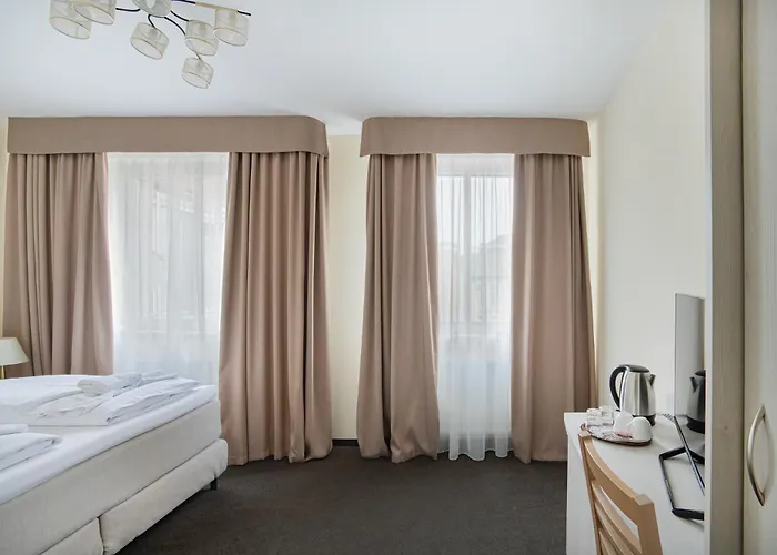 Hotel Upper Kurfuerstendamm 3*