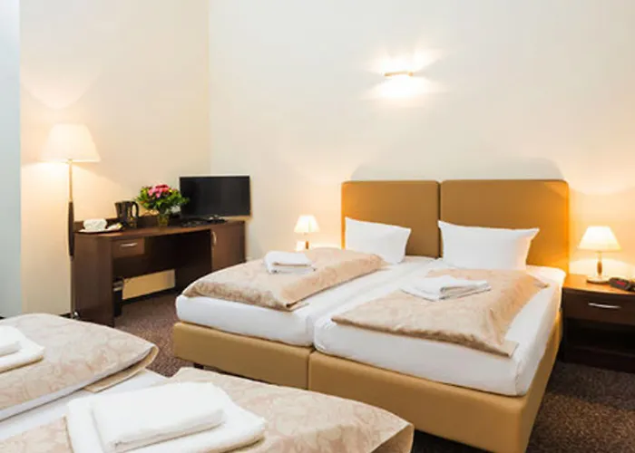 Hotel Upper Kurfuerstendamm 3*