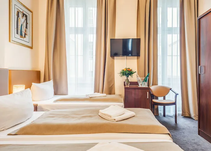 Hotel Upper Kurfuerstendamm 3*