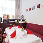 Upper Kurfuerstendamm Berlin