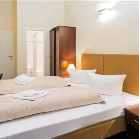 Hotel Upper Kurfuerstendamm Berlino
