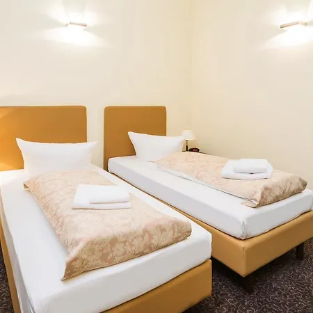 Hotel Upper Kurfuerstendamm Berlino