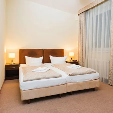 Upper Kurfuerstendamm