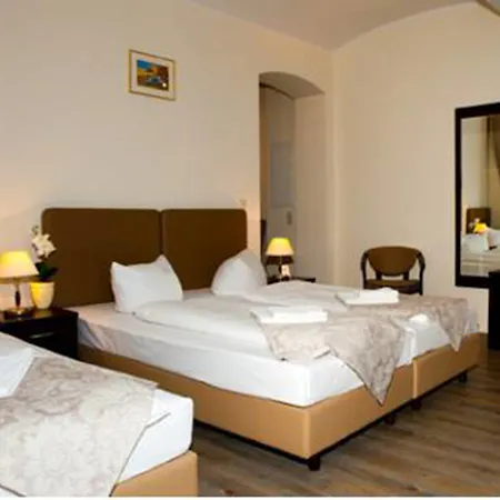 Upper Kurfuerstendamm