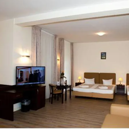 Upper Kurfuerstendamm