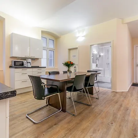 Upper Kurfuerstendamm