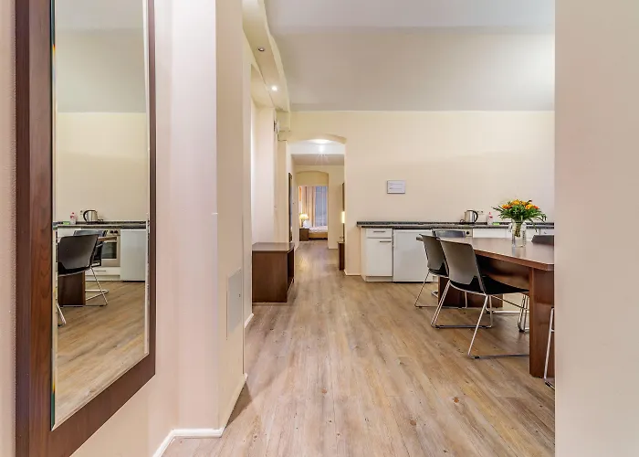 Upper Kurfürstendamm Hotel